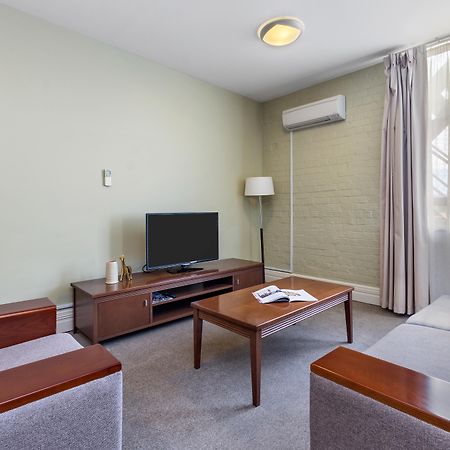 Launceston Central Apartment Hotel Official Exterior photo