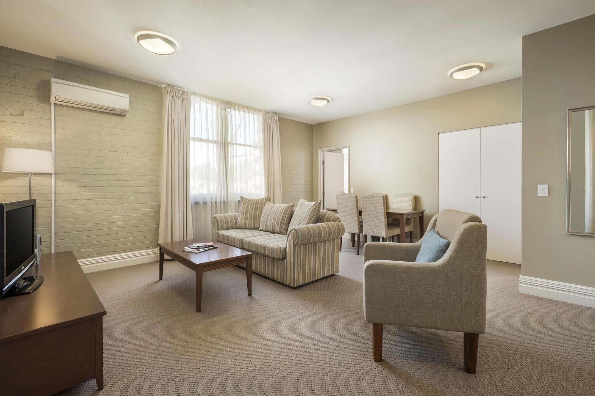 Launceston Central Apartment Hotel Official Exterior photo