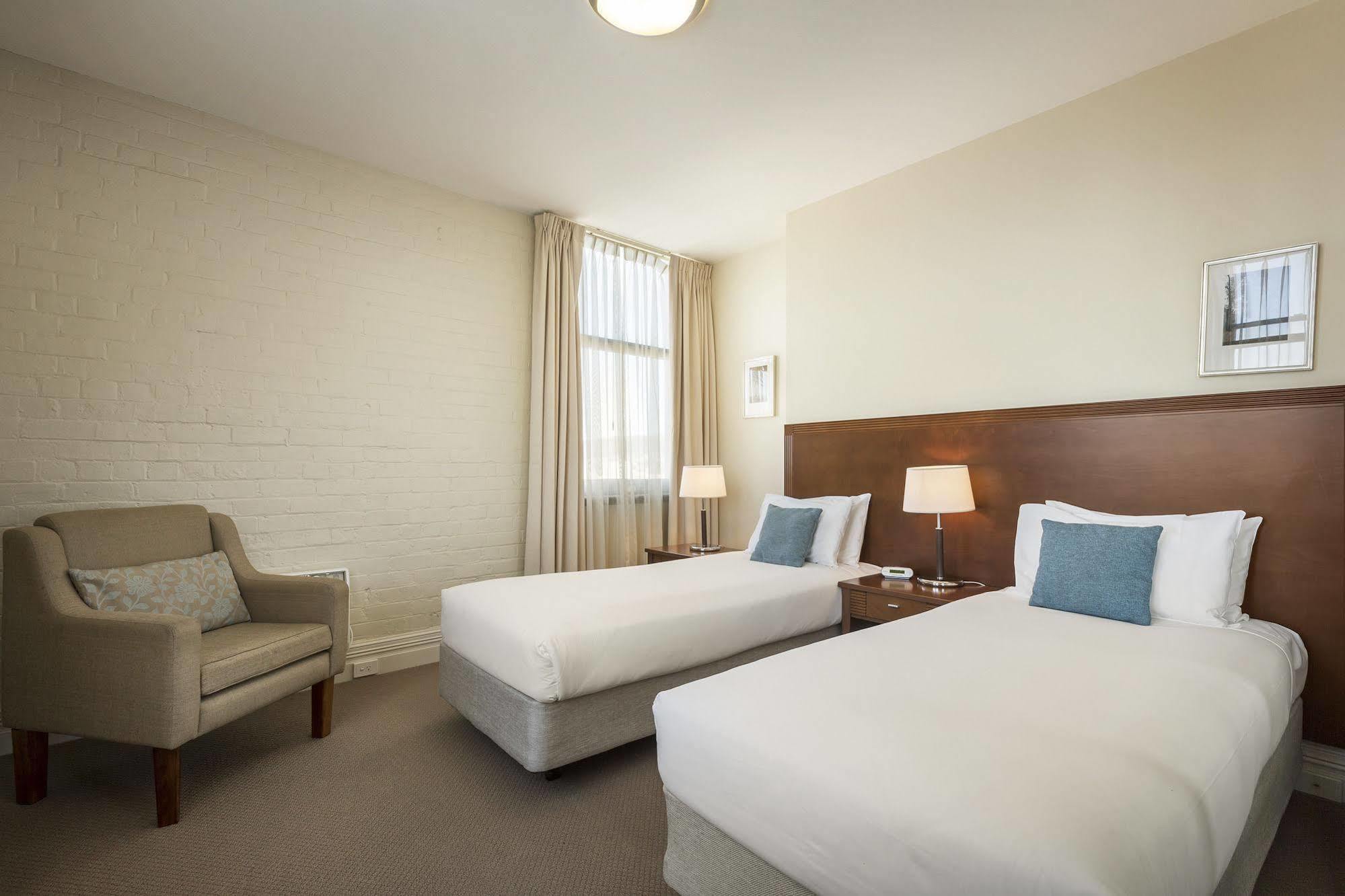 Launceston Central Apartment Hotel Official Exterior photo