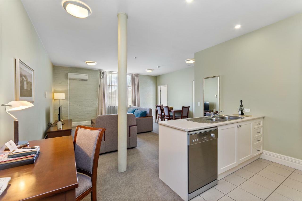 Launceston Central Apartment Hotel Official Exterior photo